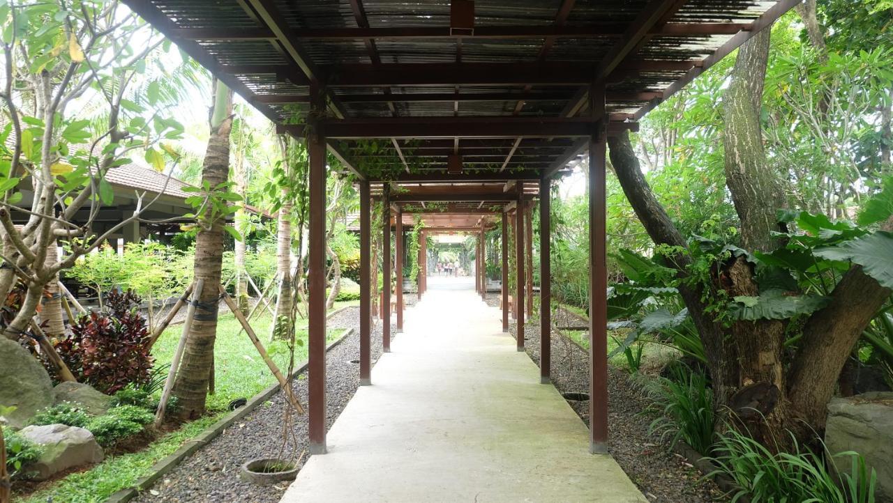 Graha Wiyata Hotel Tanah Lot  Exterior photo